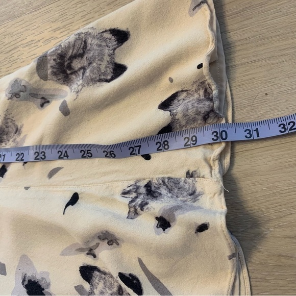 Aritzia Sunday Best Dashner Dress in Whitecap/Grey Charcoal - Picture 11 of 14